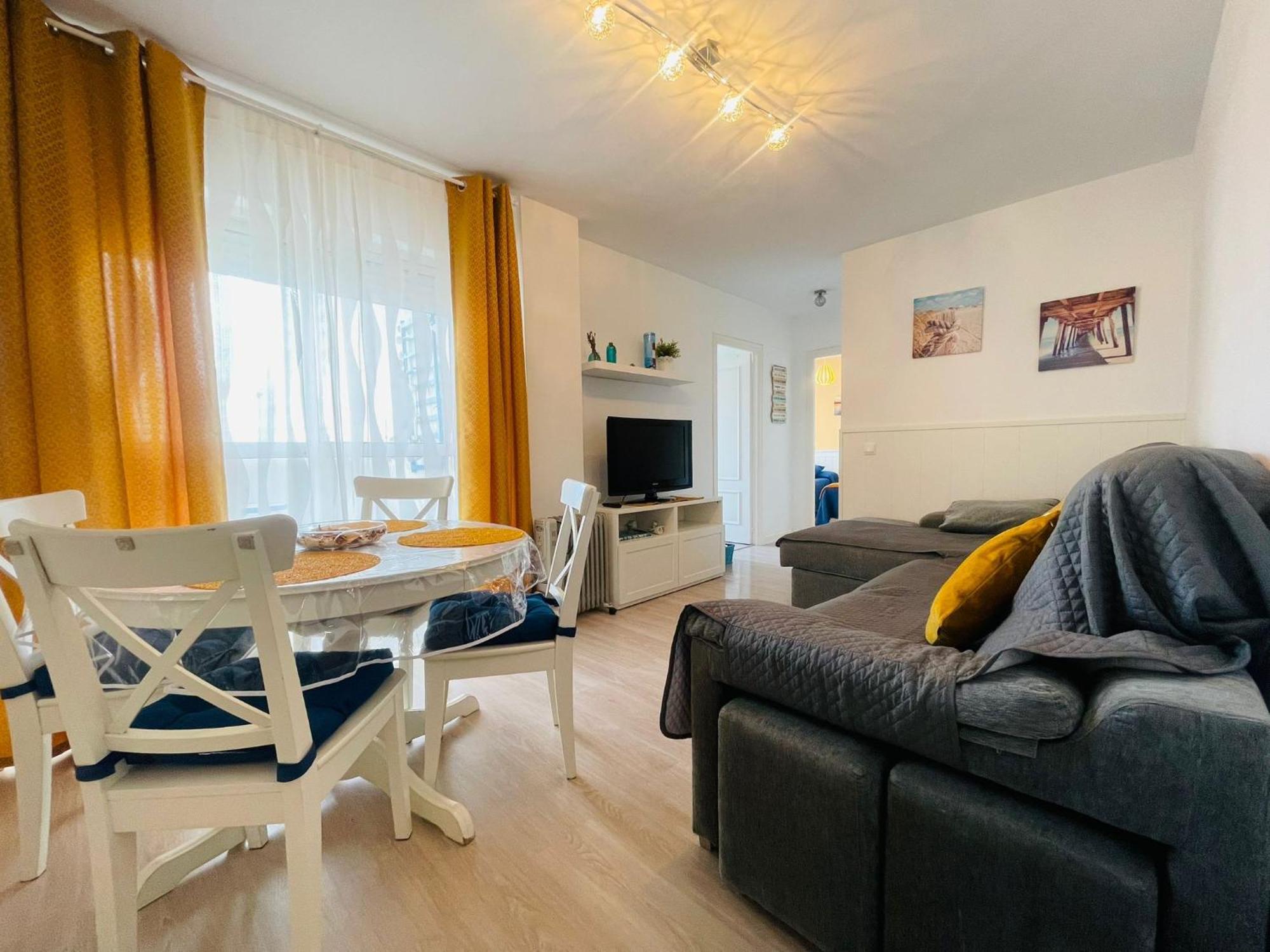 Apartamento Primera Linea De Playa Valdelagrana El Puerto de Santa Maria Bagian luar foto