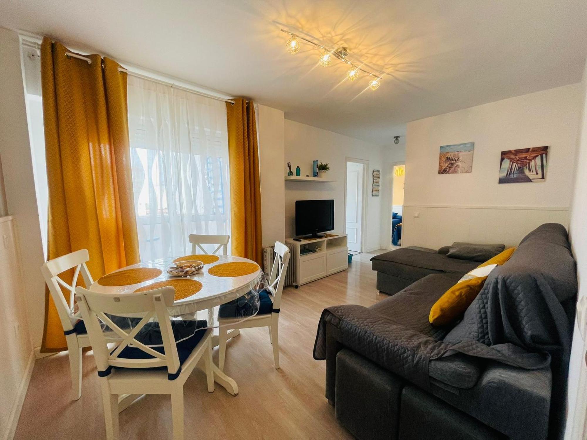 Apartamento Primera Linea De Playa Valdelagrana El Puerto de Santa Maria Bagian luar foto