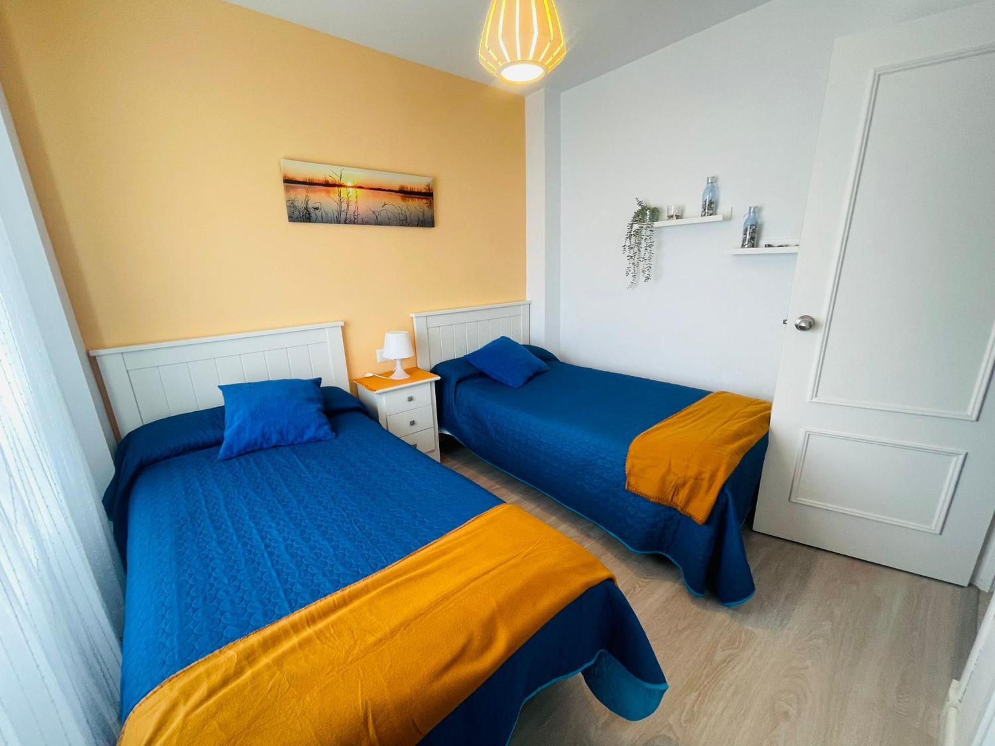 Apartamento Primera Linea De Playa Valdelagrana El Puerto de Santa Maria Bagian luar foto